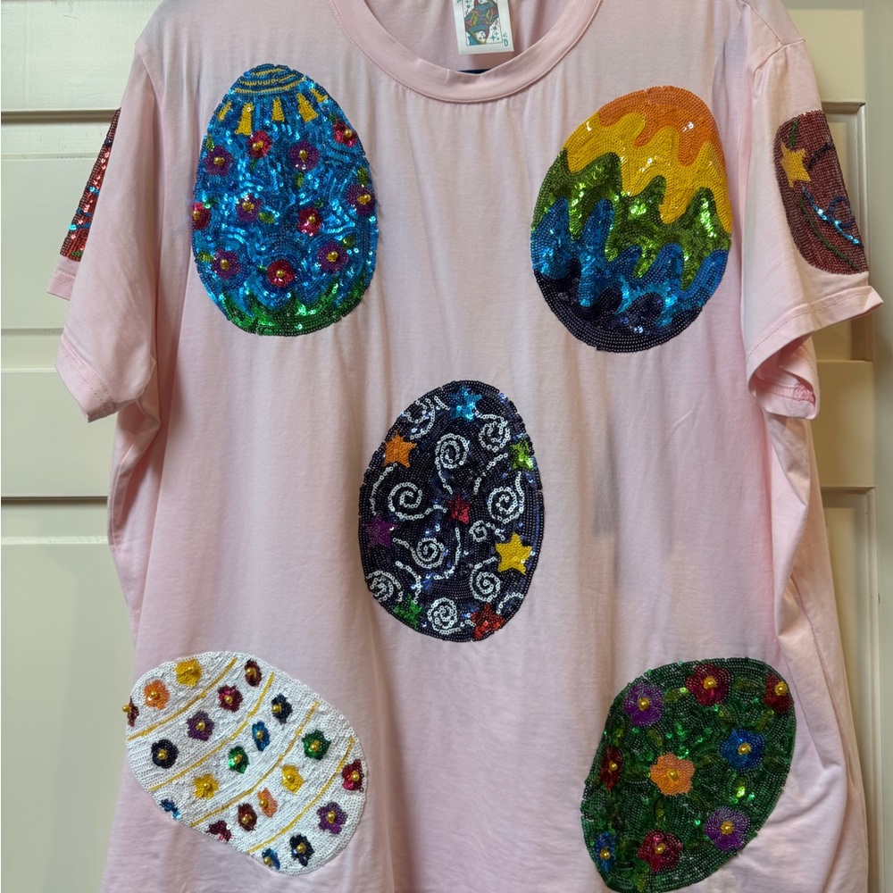 QUEEN OF SPARKLES Pink Short Sleeve T-shirt with Sequin Easter Eggs